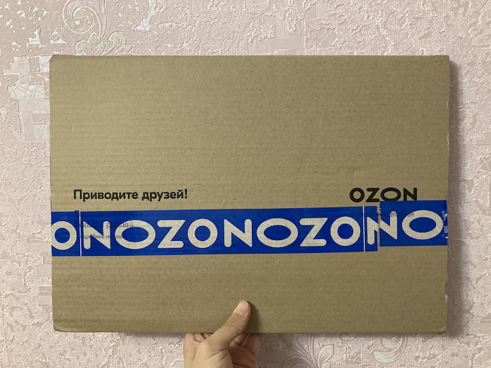 ロシアの通販サイト「OZON（オゾン）」のダンボール梱包